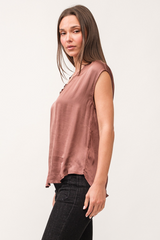 Misty Rose Yanis V-Neck Sleeveless Top Top