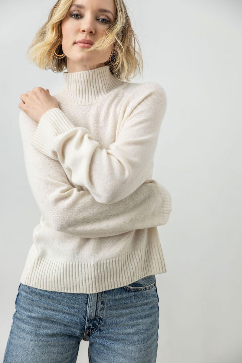 Light Gray Full Sleeve Turtleneck Sweater Sweater