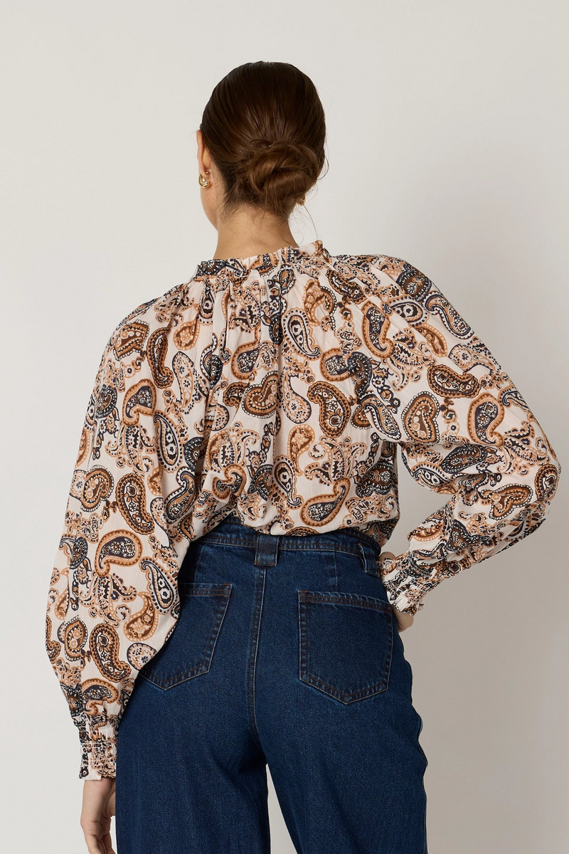 Gray Ivy Blouse in Nutmeg Paisley Top